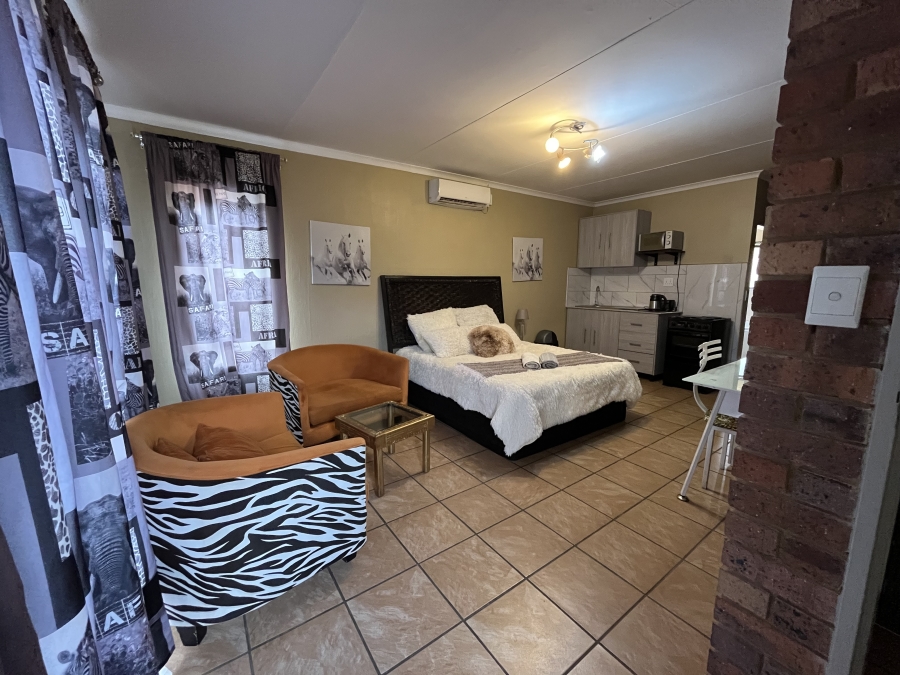 3 Bedroom Property for Sale in Safari Gardens North West